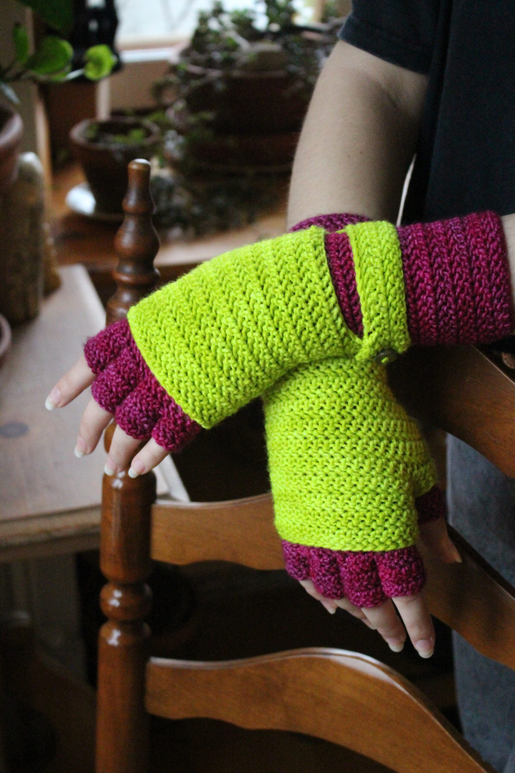Atelier - fingerless gloves to crochet